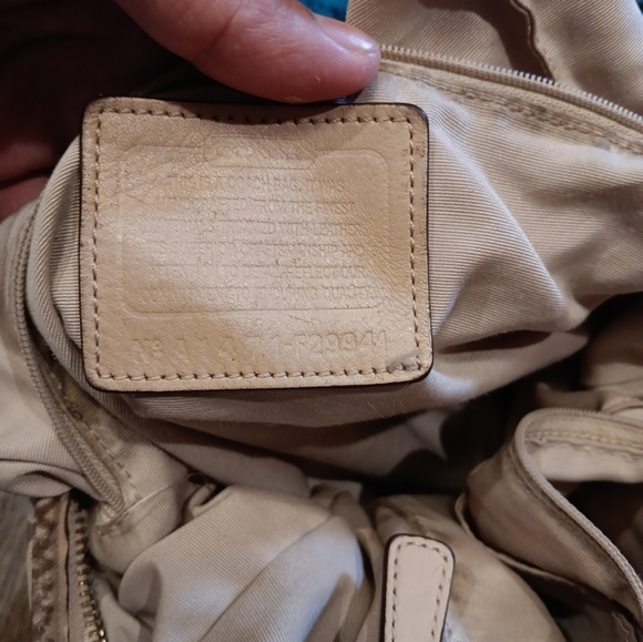 Coach Factory Women's Canvas Handbag and crossbody bag  2In 1 - Picture 8 of 9